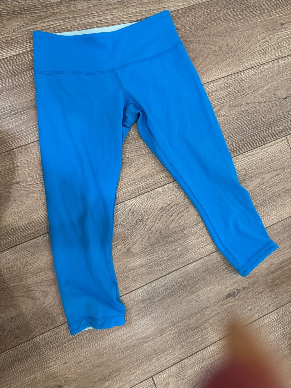 lululemon athletica Bright Blue women’s Crop Leggings